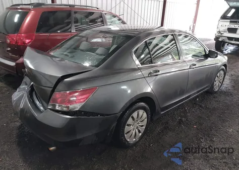 2009 Honda Accord 2.4 Lx z USA, uszkodzony, nr VIN 1HGCP26319A006954